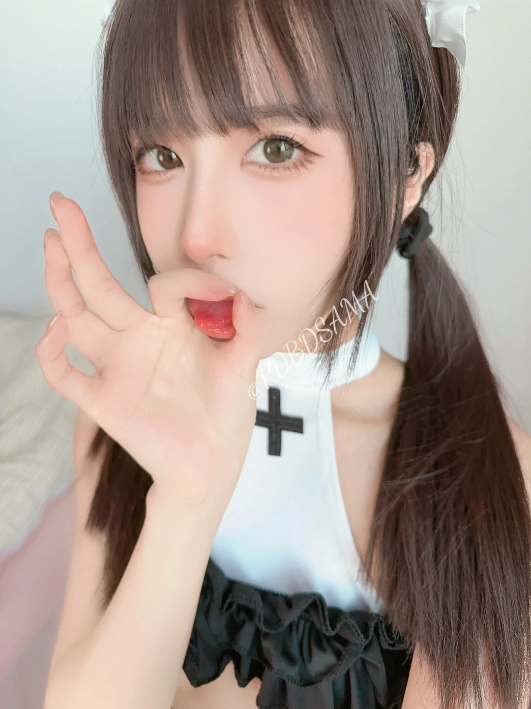 布丁大法 - 盒装巧克力 [97P,6V-700MB] tg@simisebaiai 【丝足阁】008.webp